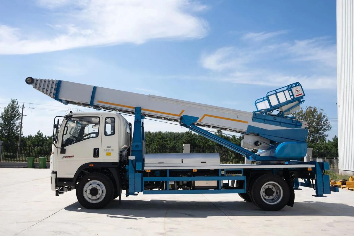 新竹镇云梯上料车租赁费用