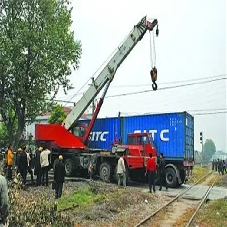 新竹镇如何快速找到附近的吊车救援公司